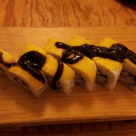 รูปภาพถ่ายที่ Dai Sushi โดย Annie T. เมื่อ 2/12/2013