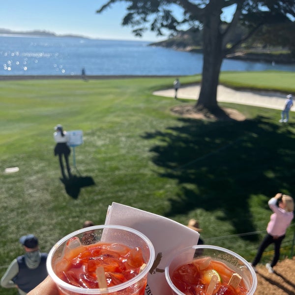 Photo taken at Pebble Beach Golf Links by Sylvia on 2/4/2022