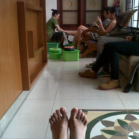 Fotos Bei Flaurent Salon Jetzt Geschlossen Jalan Beo No 44