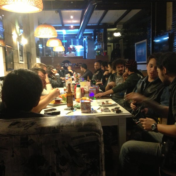 Das Foto wurde bei Sound Cafe&amp;Restaurant von Taner Ç. am 11/20/2013 aufgenommen