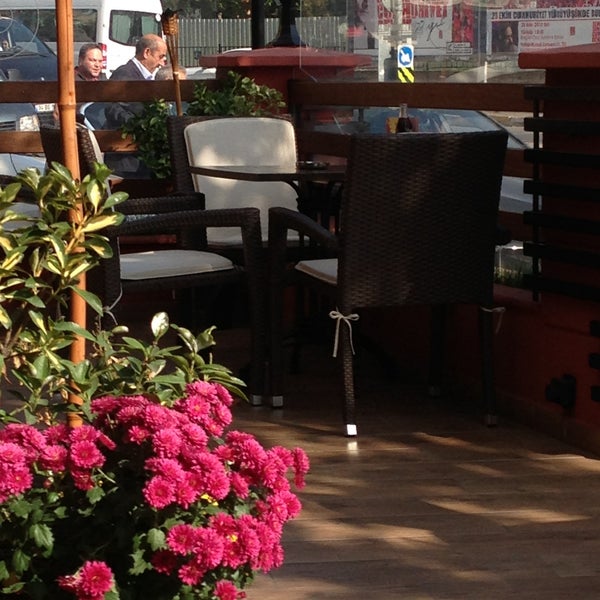 10/28/2013にTaner Ç.がSound Cafe&amp;Restaurantで撮った写真