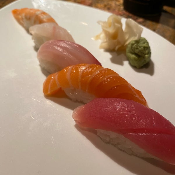 Foto tomada en Arirang Hibachi Steakhouse &amp; Sushi Bar  por Tom S. el 2/17/2020