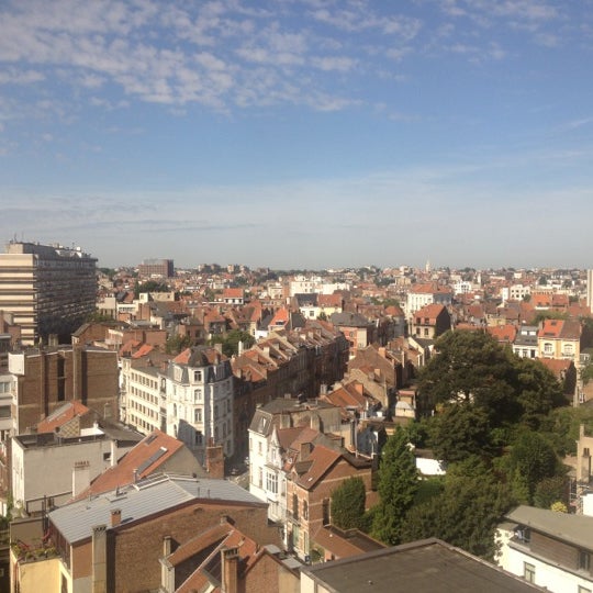 8/5/2013 tarihinde Toon V.ziyaretçi tarafından Silversquare Brussels'de çekilen fotoğraf