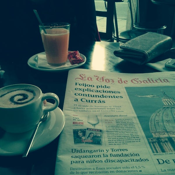 รูปภาพถ่ายที่ m* café e copas โดย Alvarito O. เมื่อ 3/1/2013