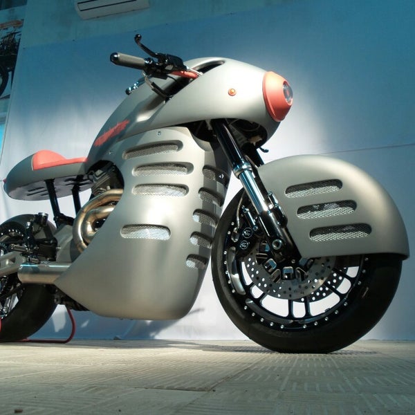 Motorcycles Iron Hawk