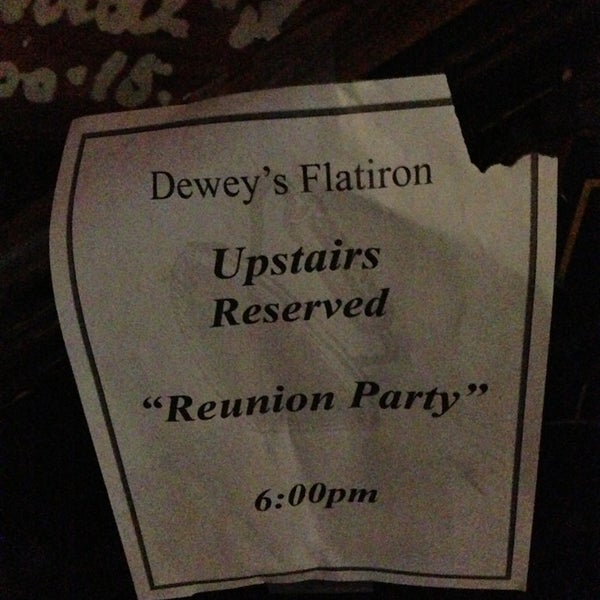 Foto tirada no(a) Dewey&#39;s Flatiron por Amy T. em 11/15/2013