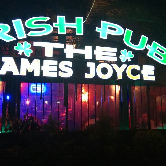 รูปภาพถ่ายที่ Irish Pub โดย ünver G. เมื่อ 11/2/2013