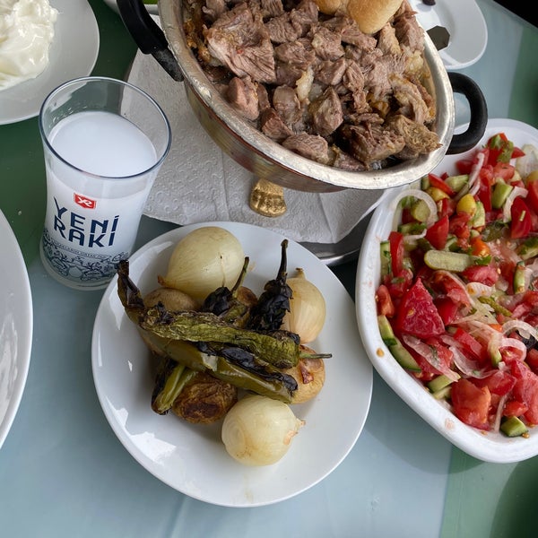 Photo taken at Şelale Restaurant by Tolgahan U. on 6/9/2020
