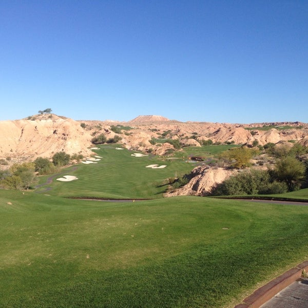 Wolf Creek Golf Course  9 tips