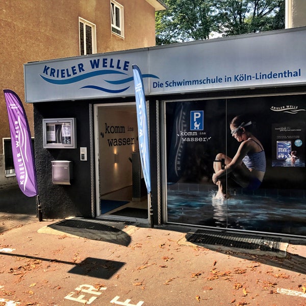 Fotos Bei Krieler Welle Lindenthal Köln Nordrhein Westfalen