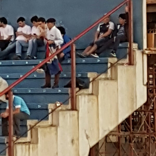 6/25/2017 tarihinde Sebastian L.ziyaretçi tarafından Gran Parque Central'de çekilen fotoğraf