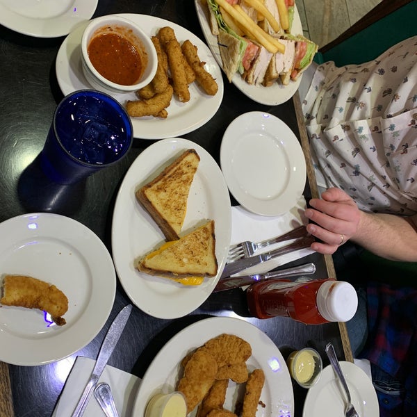 Gracie's Corner Diner Yorkville 352 E 86th St