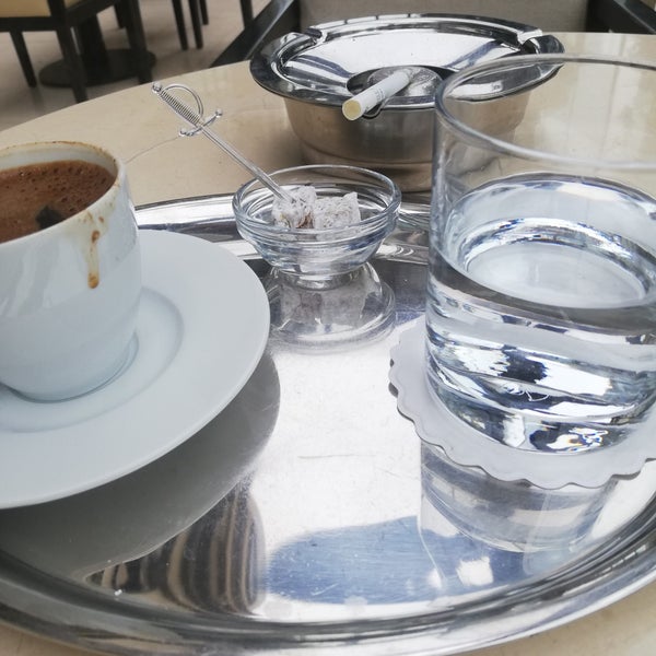 Foto tirada no(a) Mövenpick Hotel Istanbul por Mirror em 5/22/2019