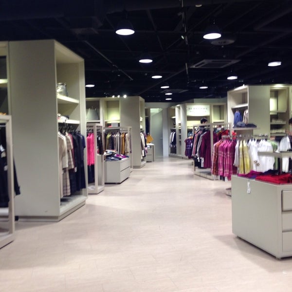 Burberry 御殿場市 静岡県