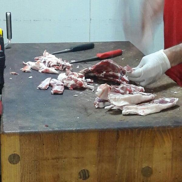 Kırmızıgil Et Pazarı Kermiya