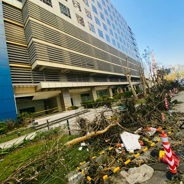 Photos At Jpmorgan Chase Co Financial Or Legal Service In Cebu City