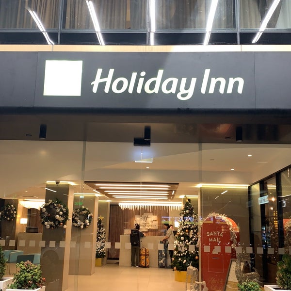 Foto diambil di Holiday Inn oleh ミー太郎 。. pada 11/18/2019