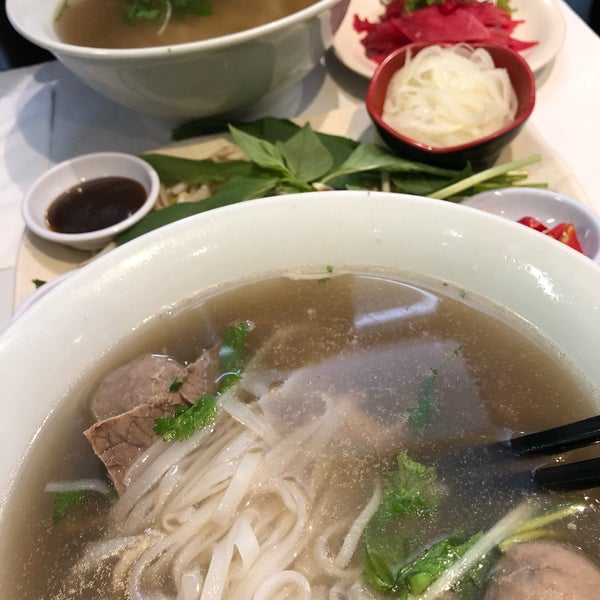 Photo taken at Pho Banh Cuon 14 by Tammy W. on 5/19/2018