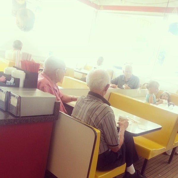 Winchell's Donut Shop Edgewood Lakewood, CO