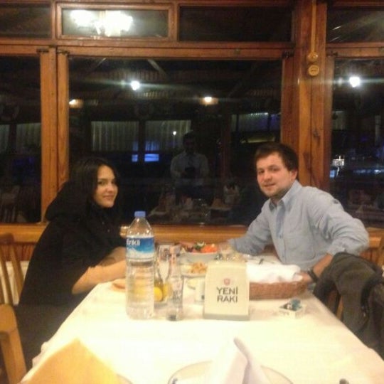 Das Foto wurde bei Koç Restaurant von Kvsr A. am 2/8/2013 aufgenommen