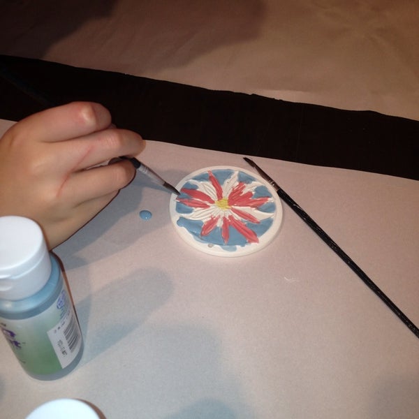 Caribou Pottery Busch Gardens Gift Store in Williamsburg