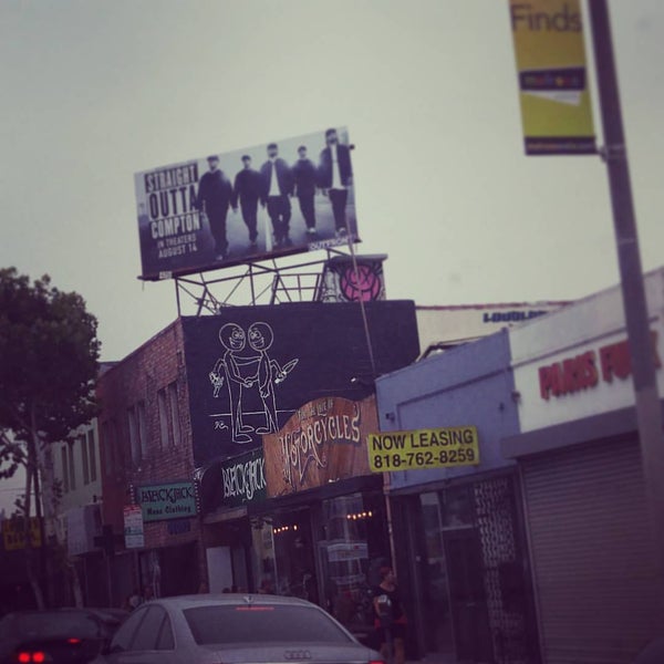 London Boots Mid City West 7400 Melrose Ave
