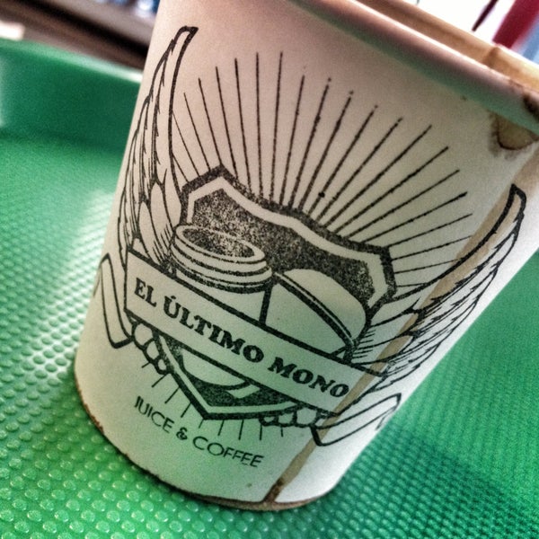4/22/2013 tarihinde Alberto A.ziyaretçi tarafından El Último Mono Juice &amp; Coffee'de çekilen fotoğraf