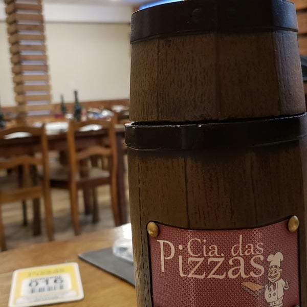 Foto diambil di Cia. das Pizzas oleh Weber C. pada 11/11/2018