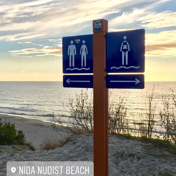 Photo taken at Nidos centrinis pliazas/ Nida Beach by kristaps s. on 9/9/2018