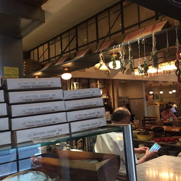 5/3/2017에 John W.님이 Pastoral - Artisan Pizza + Kitchen and Bar에서 찍은 사진