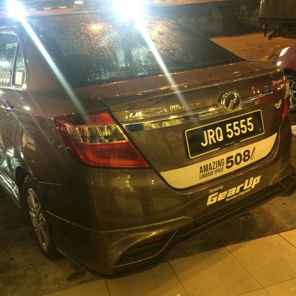 Perodua Service Centre Automotive Shop