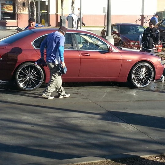 Mills Circle Car Wash Car Wash in Ontario