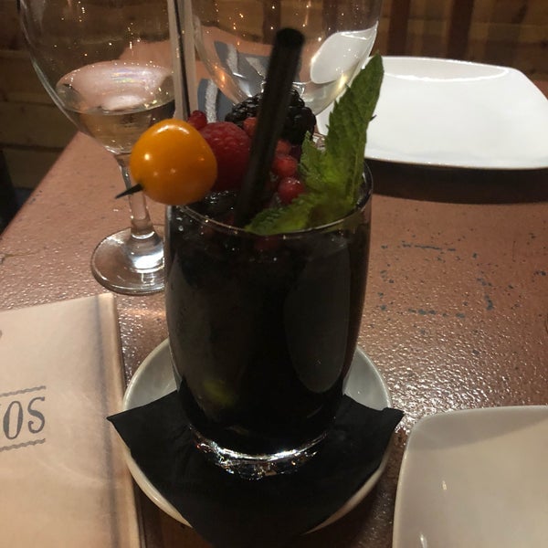 Service was excellent, blackberry mojitos, burratina, tartars, wines, everything was exquisite! So warm and nice service and good salesmen. We had a great birthday dinner.