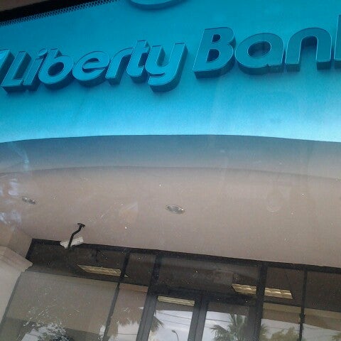 Либерти саратов. Liberty банк в Тбилиси. Банк Либерти в Ниноцминде. Liberty Bank.