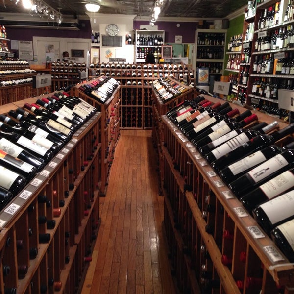 Photo taken at Park East Wines &amp; Spirits by Andrew Z. on 8/2/2014