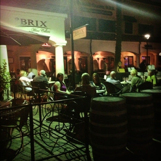 10/11/2012에 Raul Z.님이 Brix Wine Cellars &amp; Restaurant에서 찍은 사진