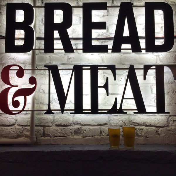 Foto tirada no(a) Bread &amp; Meat por Елизавета К. em 8/6/2016