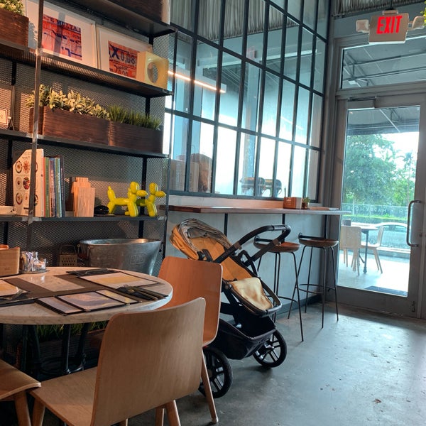6/30/2019にПетр К.がSagrado Pastry Shop &amp; Coffee Barで撮った写真