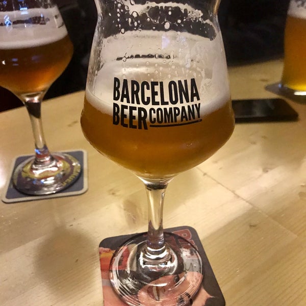 รูปภาพถ่ายที่ Barcelona Beer Company โดย Chris C. เมื่อ 2/28/2018