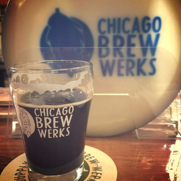 รูปภาพถ่ายที่ Chicago Brew Werks โดย Brady D. เมื่อ 2/1/2014