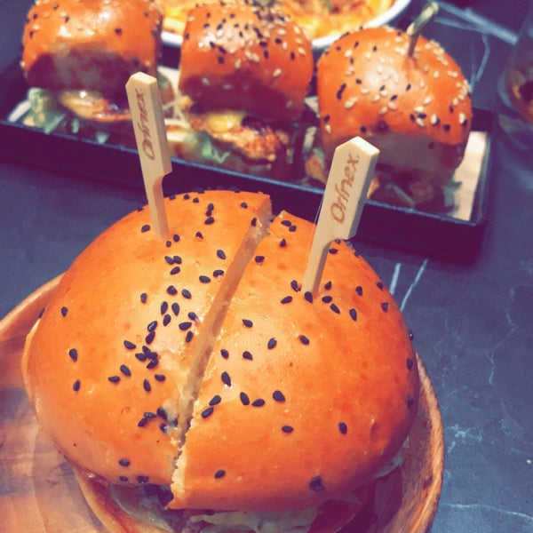 Photo taken at Gourmet Burger by Abdullah on 10/13/2019