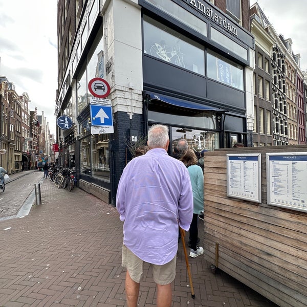 Снимок сделан в Pancakes Amsterdam Centraal пользователем Sultan 9/13/2023