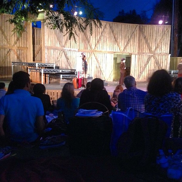 8/25/2013 tarihinde Brian R.ziyaretçi tarafından Griffith Park Free Shakespeare Festival'de çekilen fotoğraf