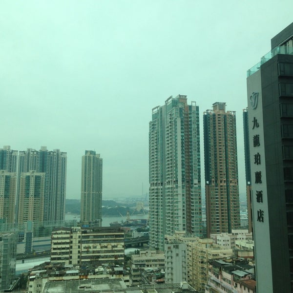 Photo taken at Silka West Kowloon Hotel by Willy on 2/14/2014