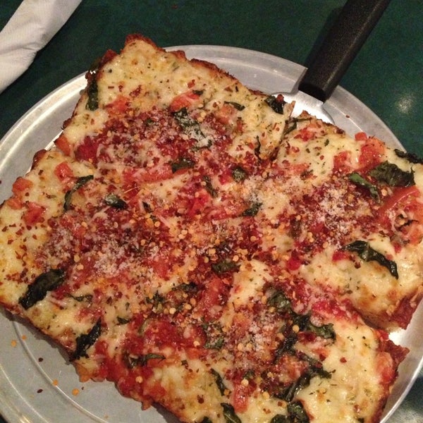 Buddy's Pizza Farmington 50 tips