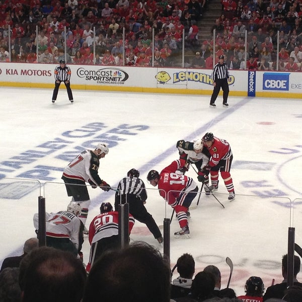 Foto tomada en United Center  por Tina J. el 5/1/2013