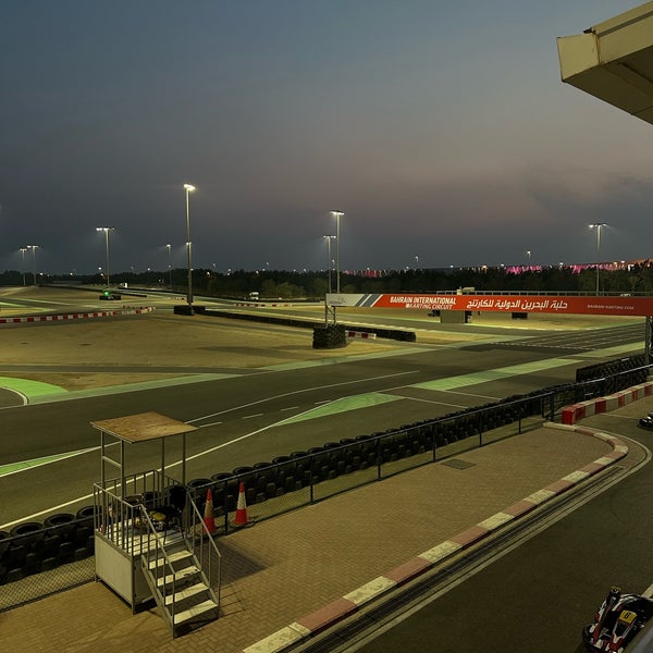 Foto diambil di Bahrain International Karting Circuit oleh Sugar •. pada 11/3/2023