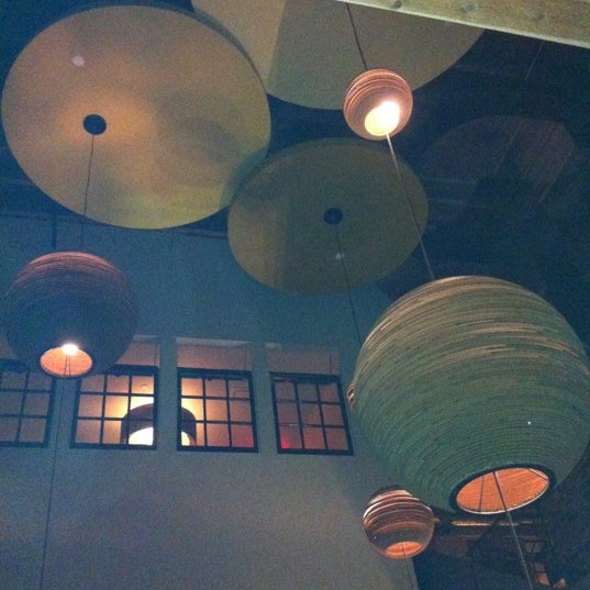Снимок сделан в The Restaurant At The Armory (TRATA) пользователем Sybil B. 9/30/2012
