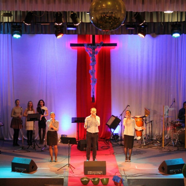 Foto diambil di Тушинская евангельская церковь oleh Тушинская евангельская церковь pada 5/17/2015