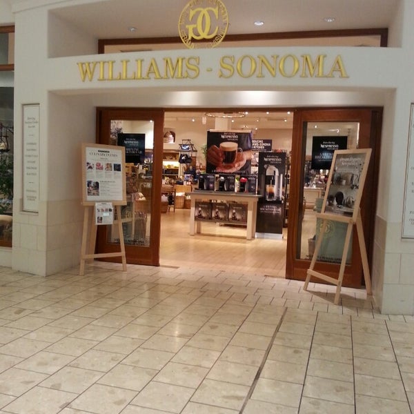Photos At Williams Sonoma Kitchen Supply Store In Short Hills